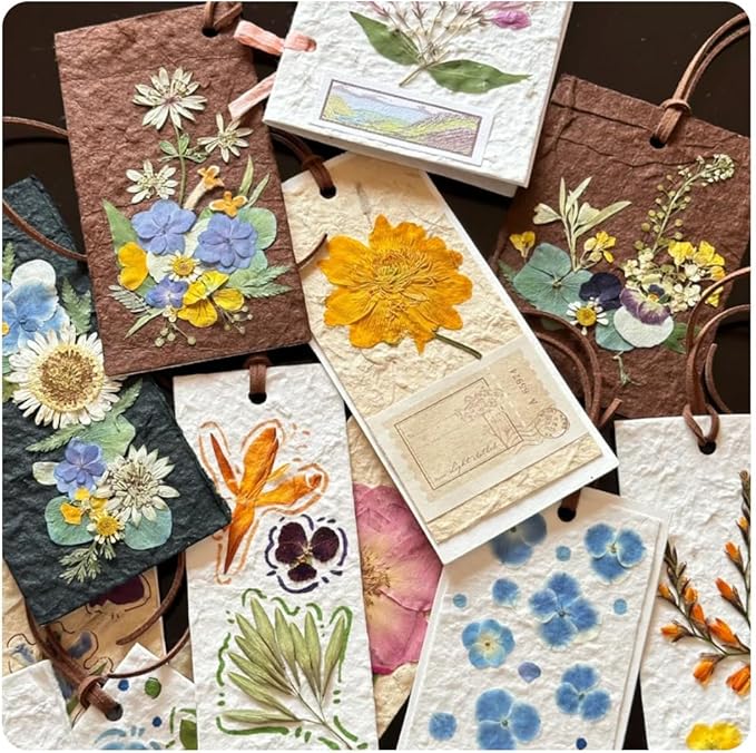 105Pcs Subtle Colors Flowers for Resin Model, Real Pressed Flowers Dry Leaves Bulk Natural Herbs Kit for Scrapbooking DIY Art Crafts, Epoxy Jewelry, Candle, Soap Making, Nails Decor