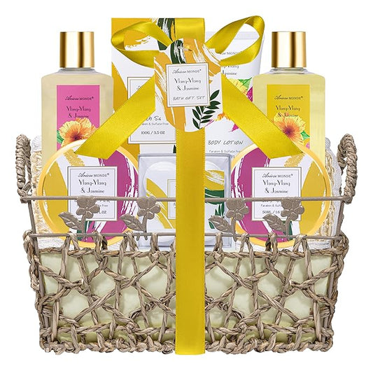 A Luxurious Coconut & Vanilla Bath Experience